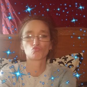 Meet your Posher, Joni